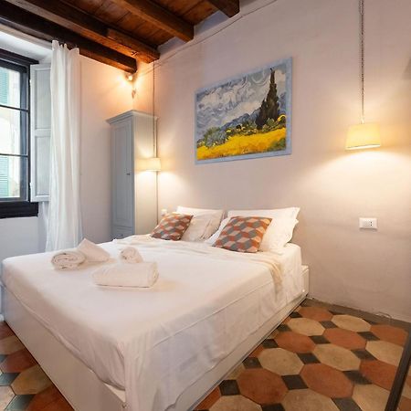 F1 - Santa Croce One Bedroom Apartment For Couples Florença Exterior foto