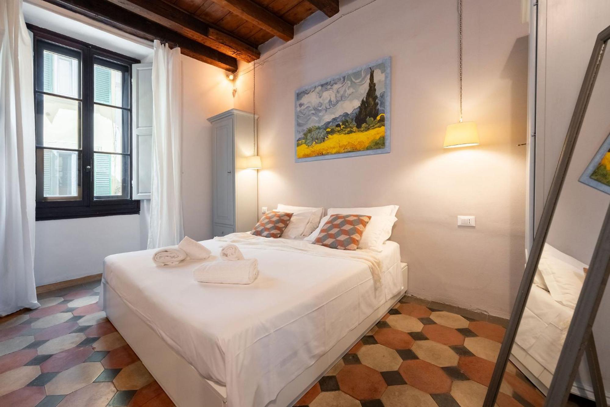 F1 - Santa Croce One Bedroom Apartment For Couples Florença Exterior foto