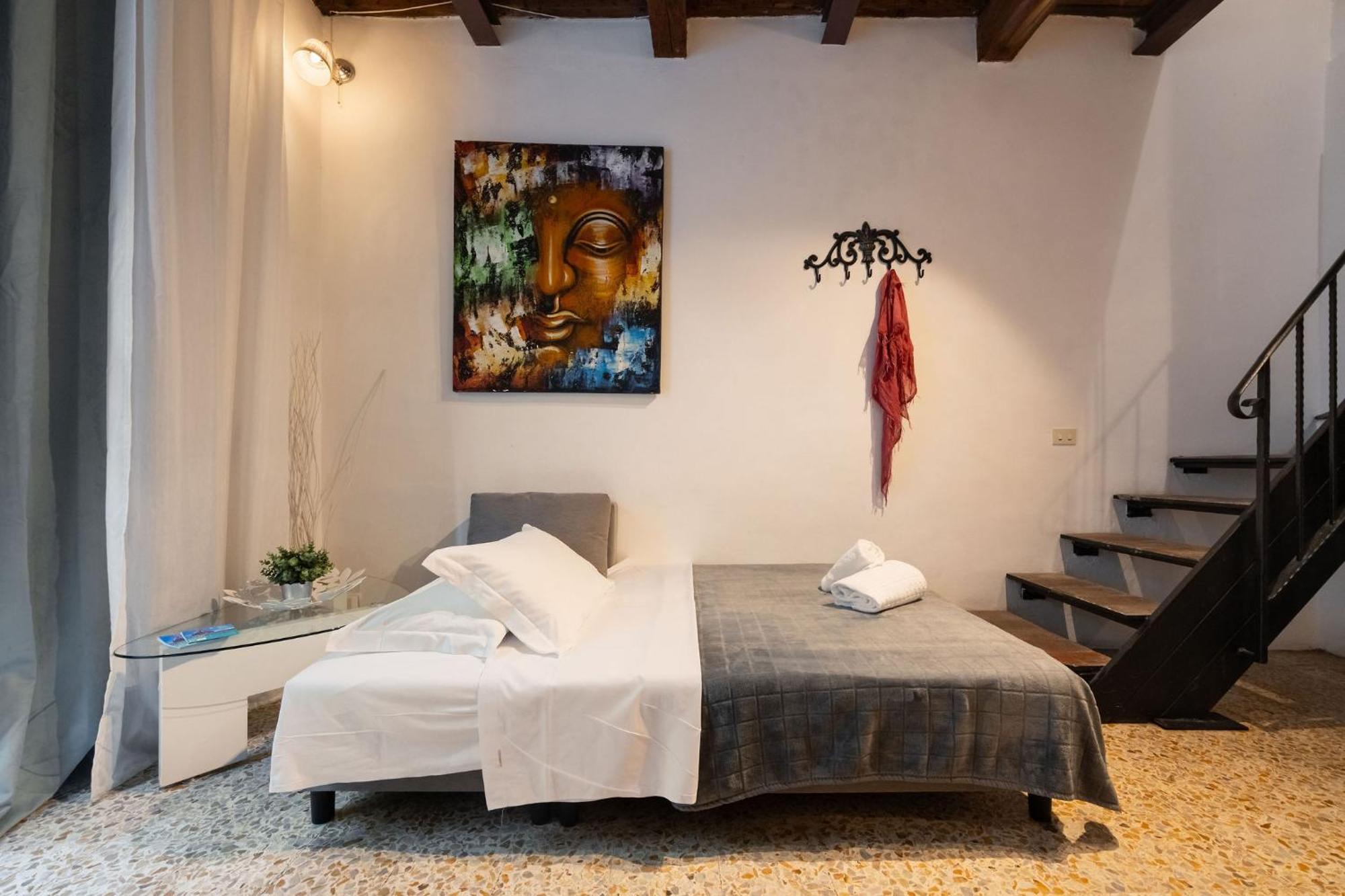 F1 - Santa Croce One Bedroom Apartment For Couples Florença Exterior foto