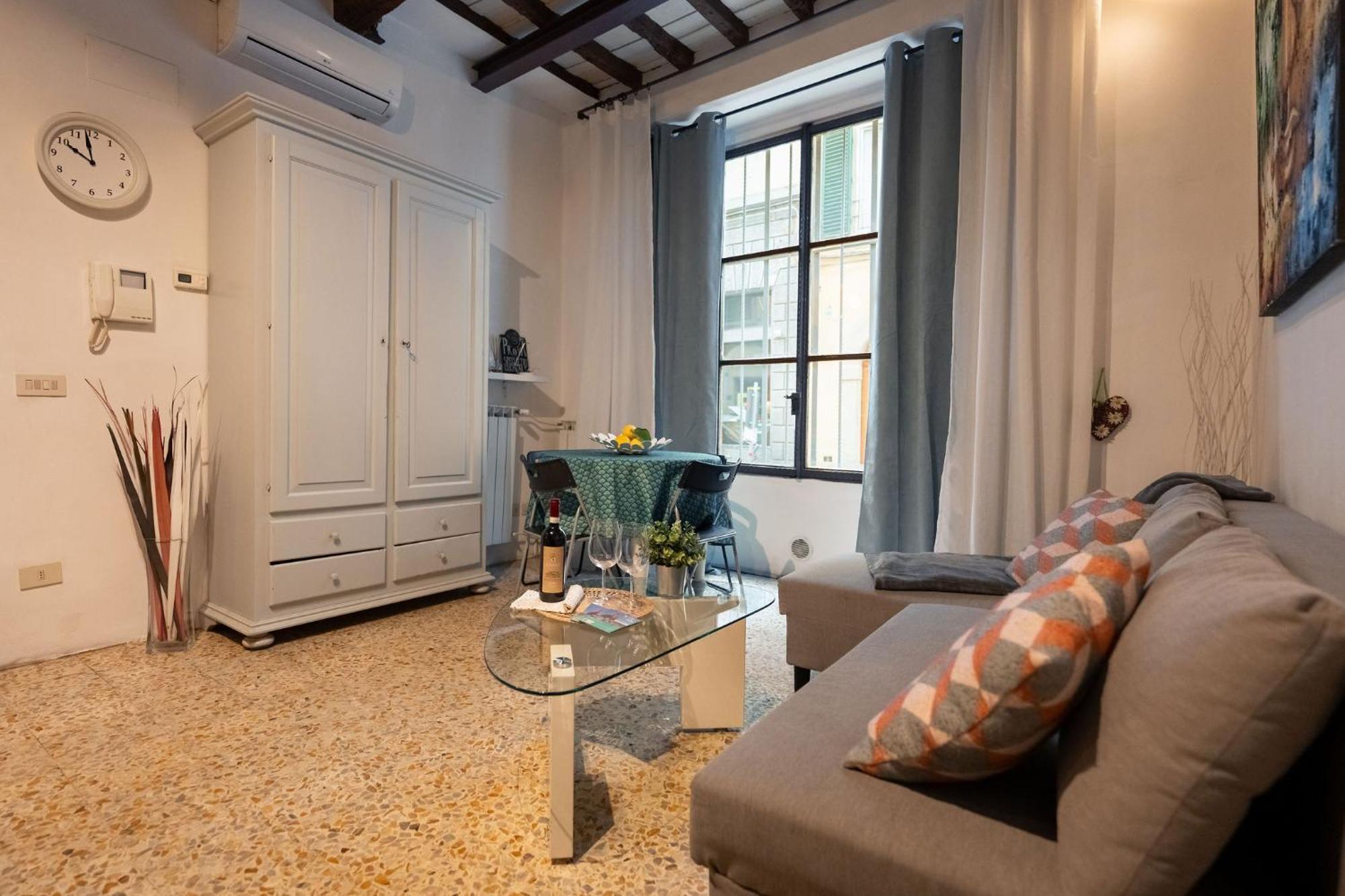 F1 - Santa Croce One Bedroom Apartment For Couples Florença Exterior foto