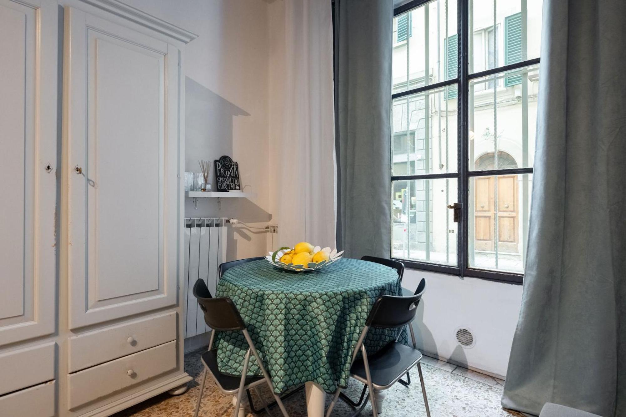 F1 - Santa Croce One Bedroom Apartment For Couples Florença Exterior foto